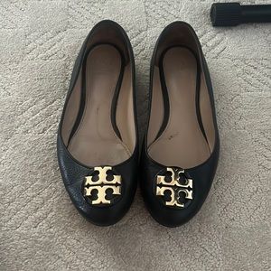 Tory Burch Flats - size 8